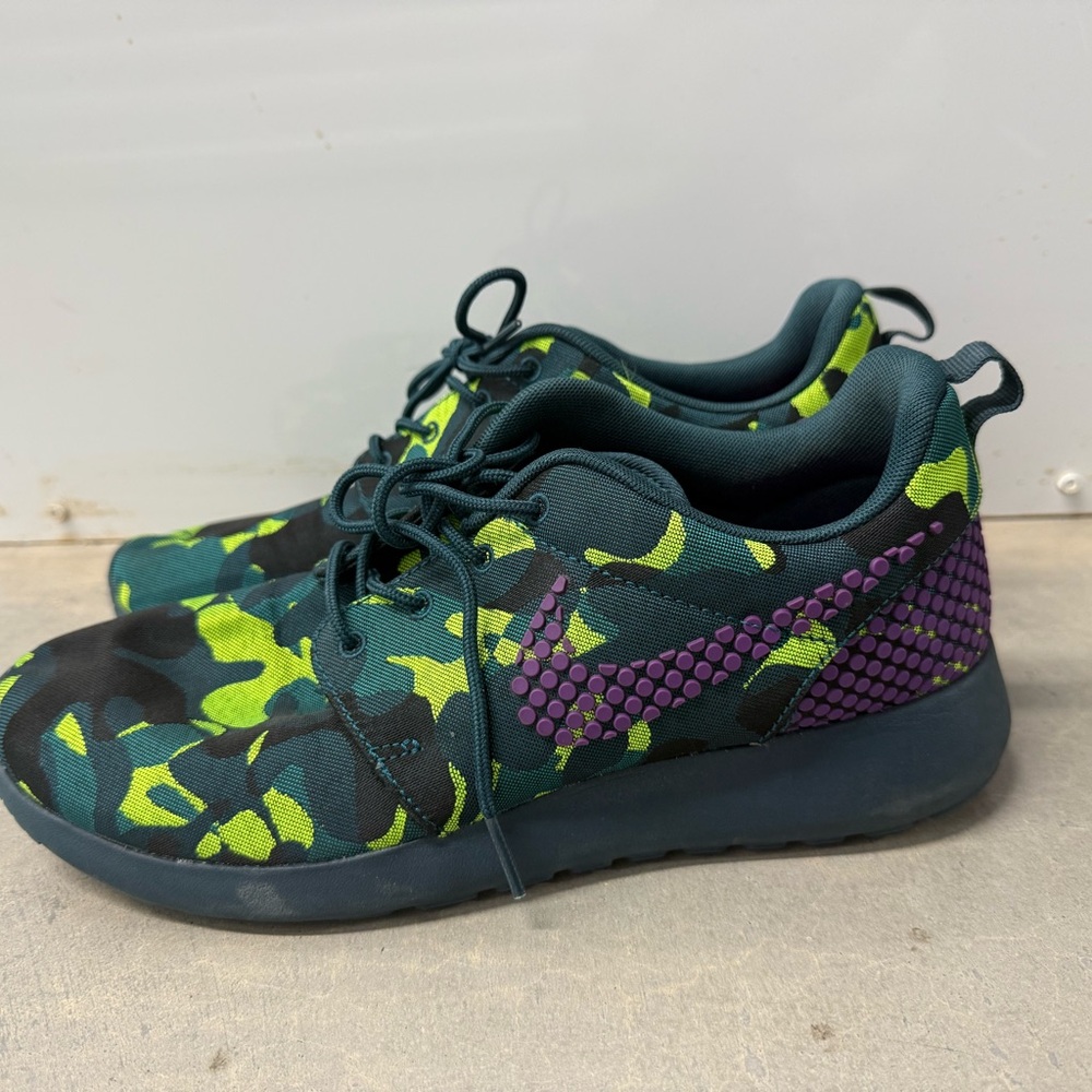 Nike Green and Purple Camouflage Roshe